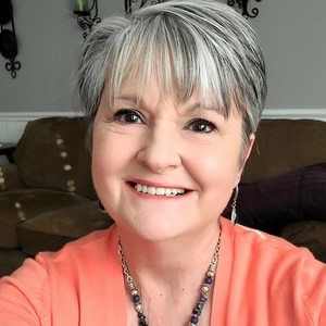 Meet your Posher, Becky